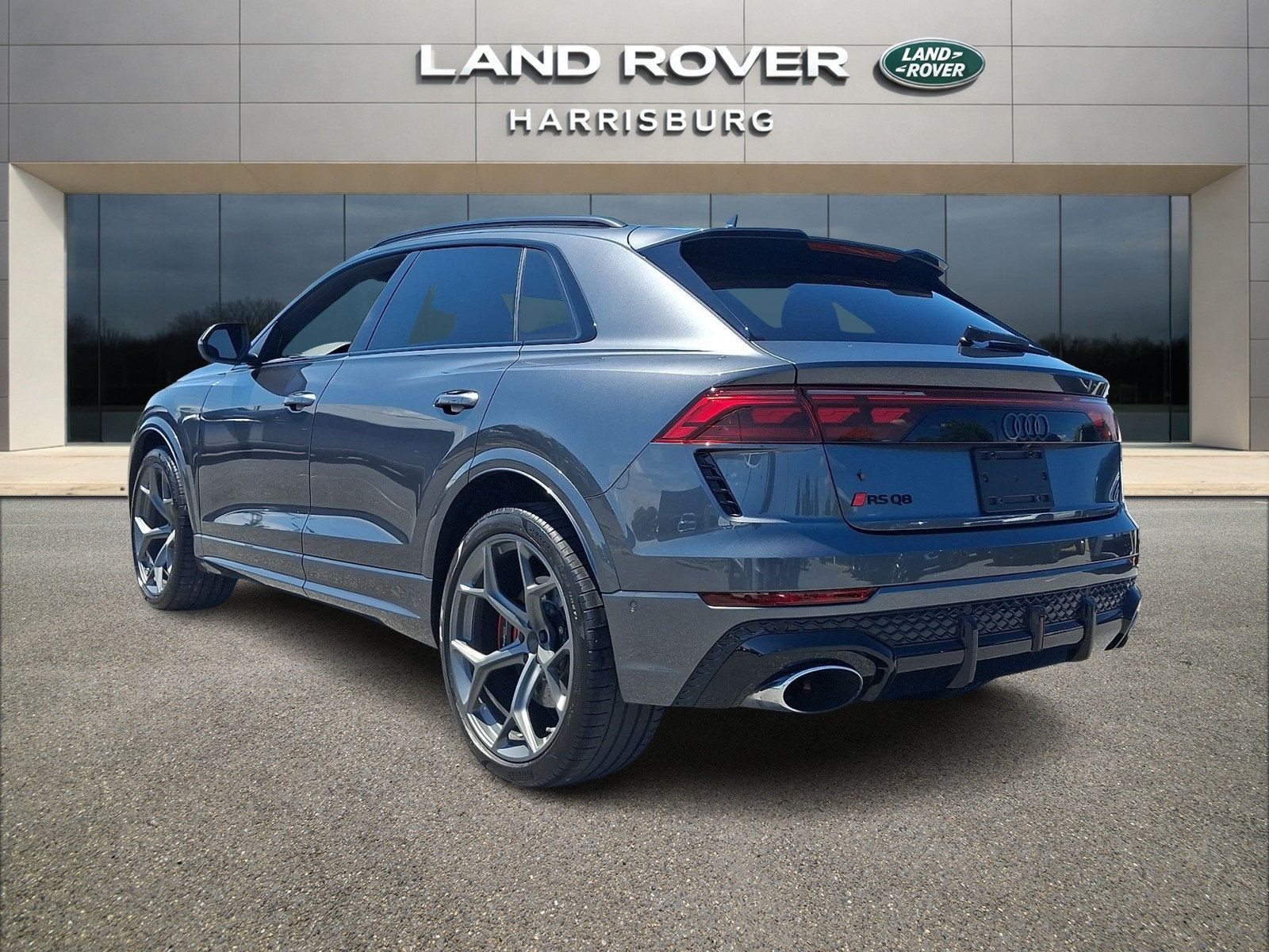 Used 2026 Audi RS Q8 performance AWD/4WD image 2