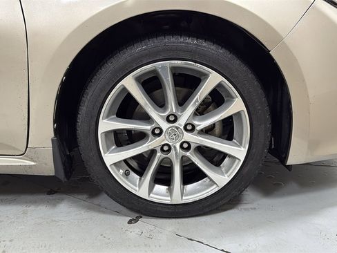 Used 2015 Toyota Avalon XLE Touring image 21