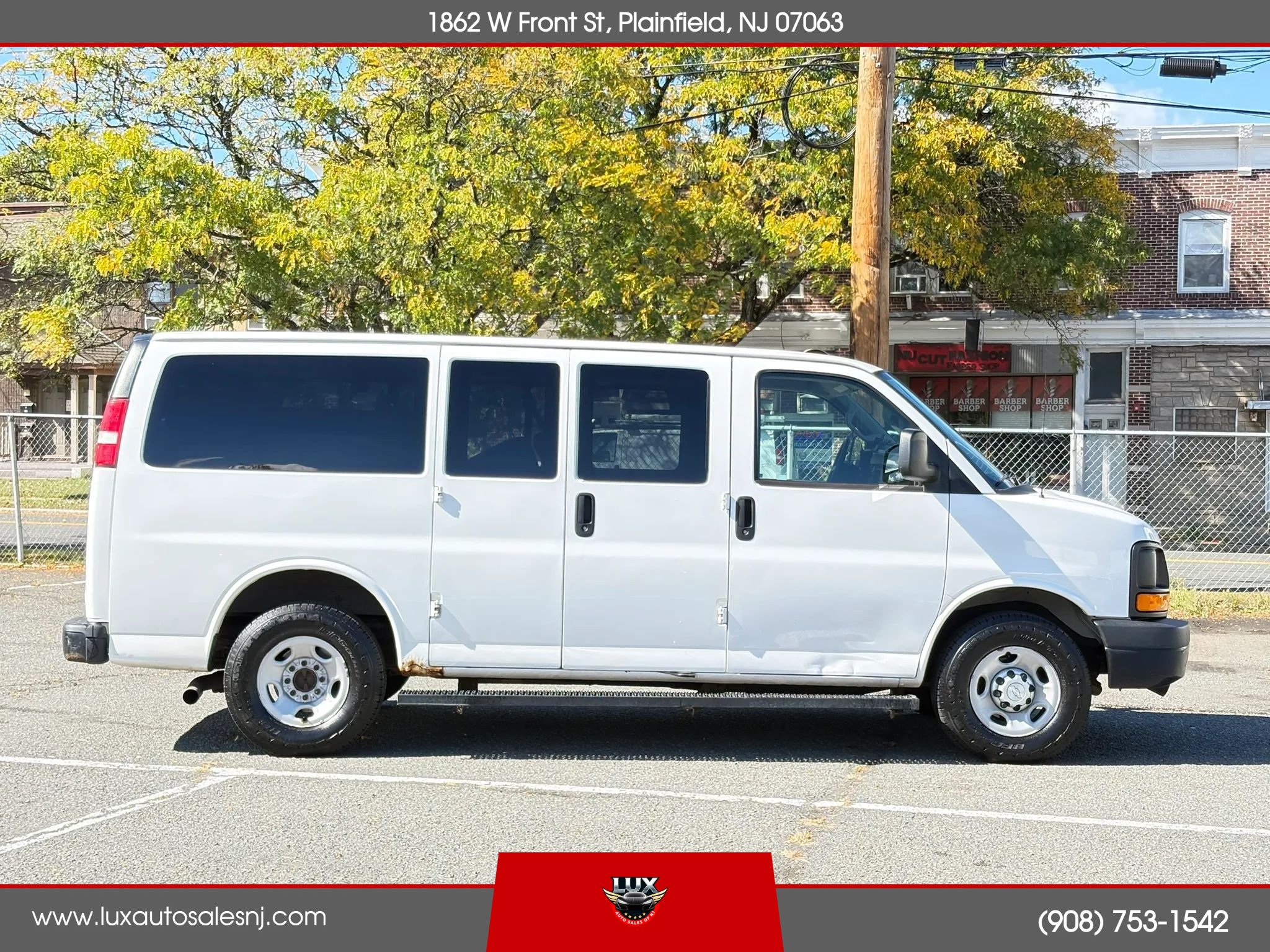 Used 2016 Chevrolet Express 2500 LS RWD image 9