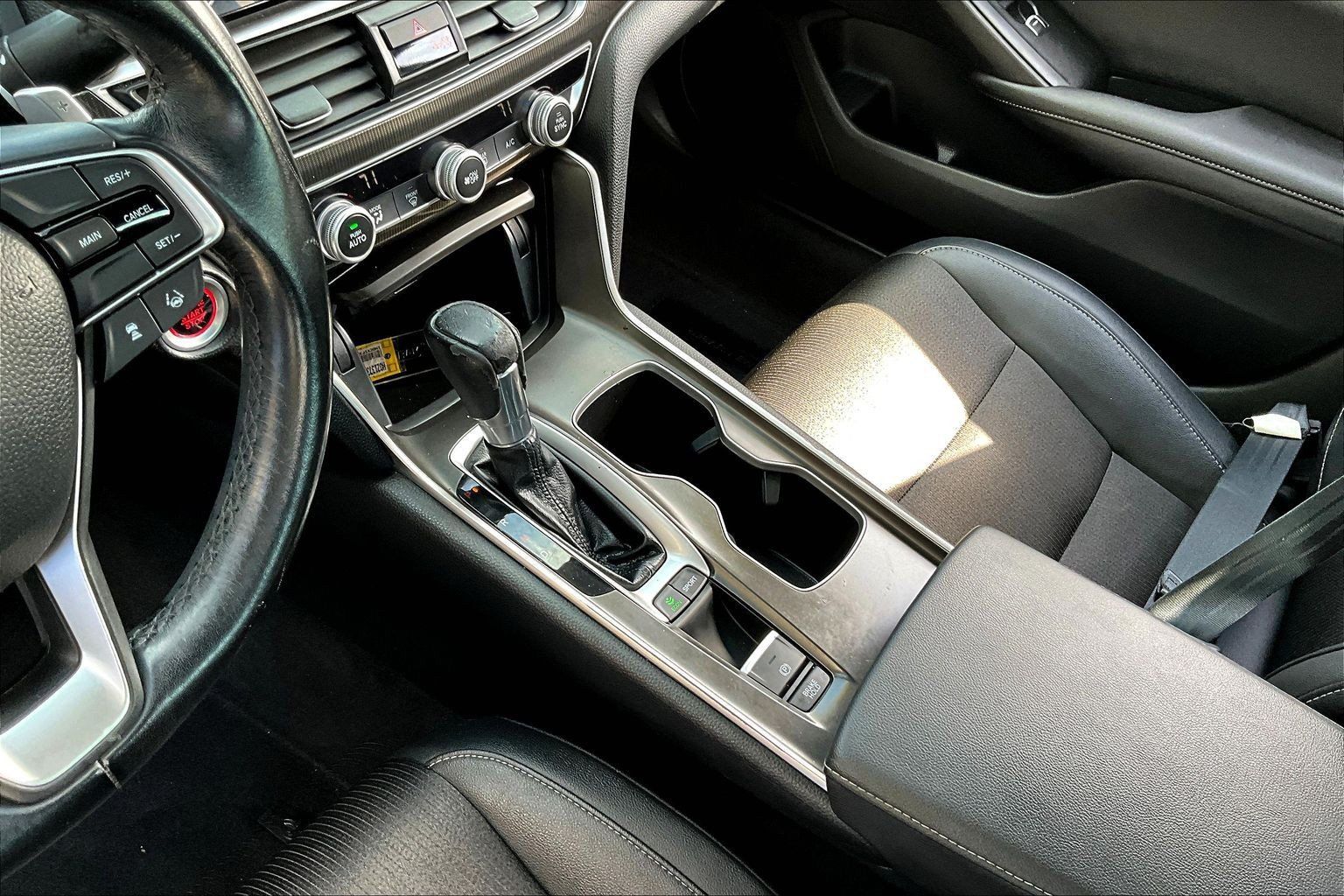 Used 2020 Honda Accord Sport image 13