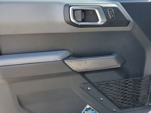 Used 2023 Ford Bronco Black Diamond image 21