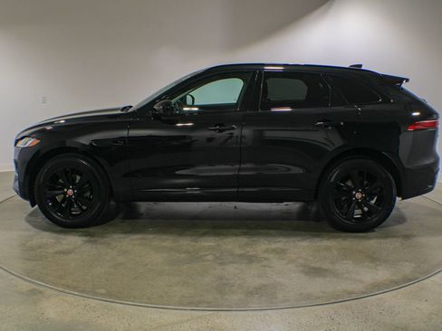 Used 2022 Jaguar F-PACE S AWD/4WD image 3