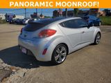 Used 2013 Hyundai Veloster w/ Tech Pkg image 4