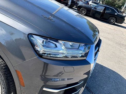 Used 2019 Audi Q7 3.0T Premium Plus image 12
