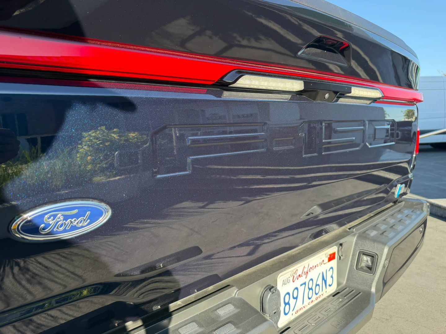 Used 2022 Ford F150 Lightning Platinum AWD/4WD image 35