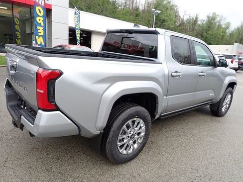 New 2026 Toyota Tacoma Limited AWD/4WD image 3