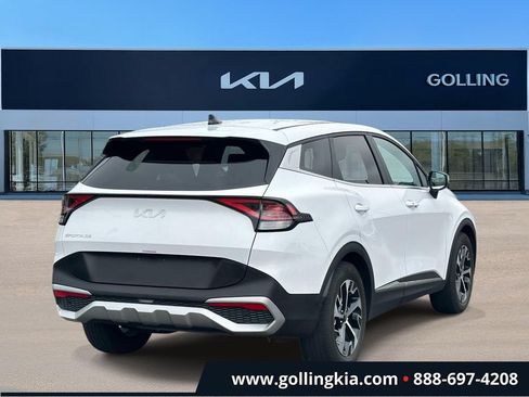 Certified 2024 Kia Sportage EX FWD image 3