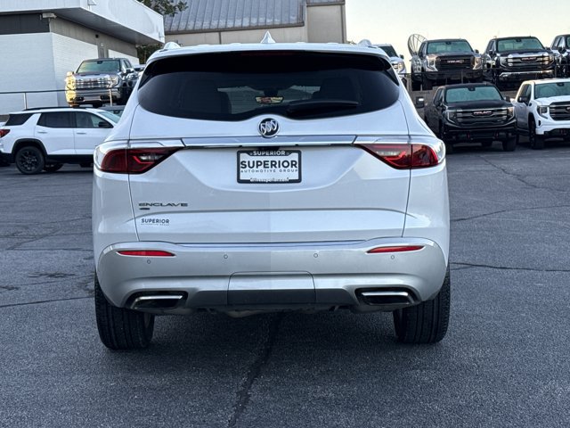 Used 2023 Buick Enclave Premium w/ Experience Buick Package AWD/4WD image 4