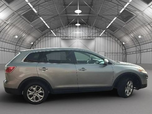 Used 2011 MAZDA CX-9 Touring w/ Moonroof & Bose Audio Pkg AWD/4WD image 7