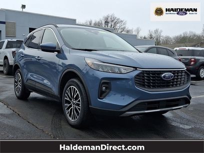 New 2026 Ford Escape SE