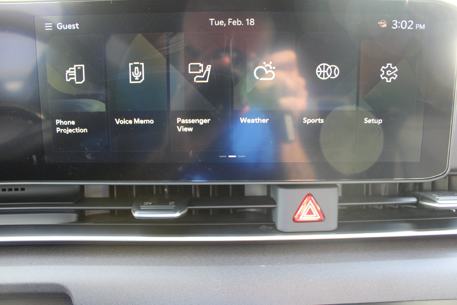 New 2026 Kia Carnival EX FWD image 47