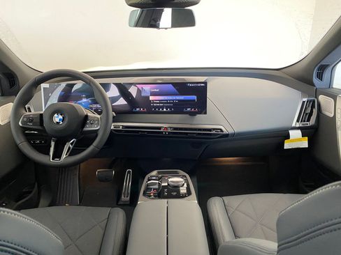 New 2026 BMW iX xDrive60 w/ M Sport Package image 15