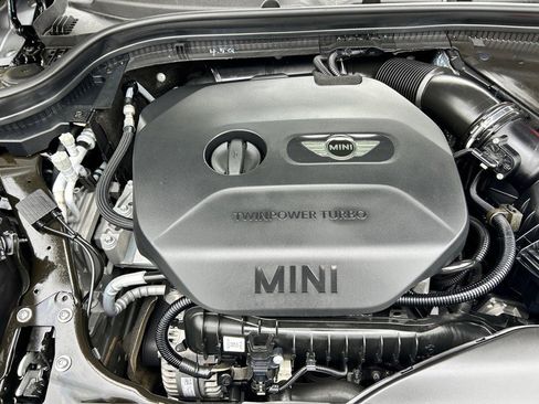 Used 2017 MINI Cooper 2-Door Hardtop image 37