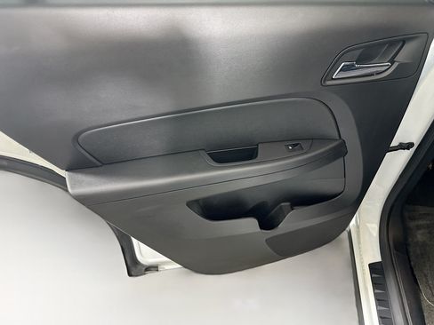 Used 2011 Chevrolet Equinox LT w/ Driver Convenience Package FWD image 23