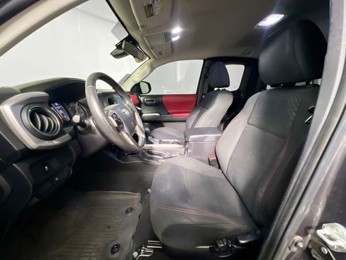 Used 2023 Toyota Tacoma SR5 image 13