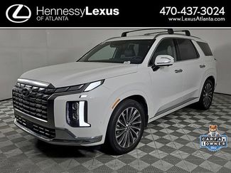 Used 2023 Hyundai Palisade Calligraphy video 1