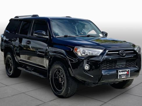 Used 2021 Toyota 4Runner SR5 Premium w/ Moonroof Package RWD image 3