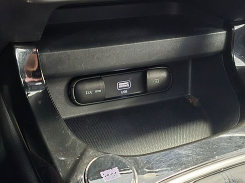 Used 2023 Kia Seltos Nightfall Edition image 34