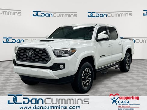 Used 2023 Toyota Tacoma TRD Sport AWD/4WD image 1