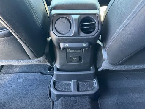 Used 2021 Jeep Wrangler Unlimited Sahara w/ Safety Group AWD/4WD image 24