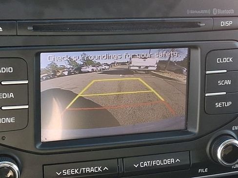 Used 2019 Kia Sportage LX image 17