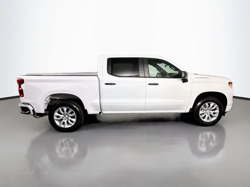 Used 2022 Chevrolet Silverado 1500 Custom RWD image 11