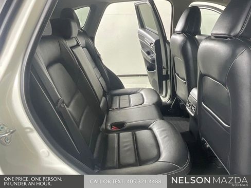 Certified 2025 MAZDA CX-5 AWD 2.5 S w/ Preferred Package image 24