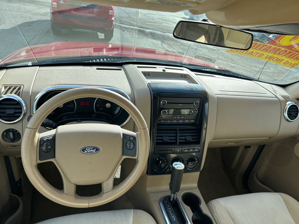 Used 2010 Ford Explorer XLT AWD/4WD image 15