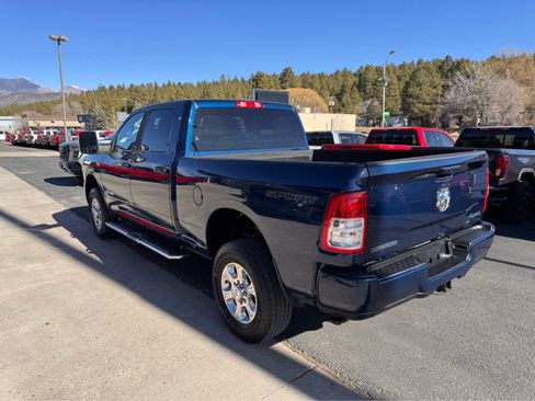 Used 2024 RAM 2500 Big Horn w/ Sport Appearance Package image 3