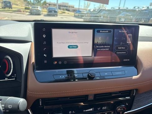 New 2026 Nissan Rogue Platinum AWD/4WD image 10