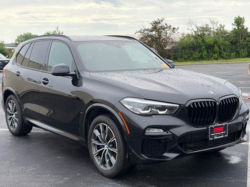 Used 2021 BMW X5 xDrive40i w/ M Sport Package AWD/4WD image 3