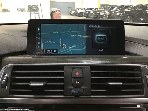 Used 2018 BMW 430i Convertible RWD image 15