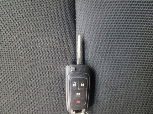 Used 2016 Chevrolet Cruze LT image 32