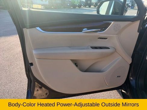 Used 2018 Cadillac XT5 Luxury w/ Driver Awareness Package image 25