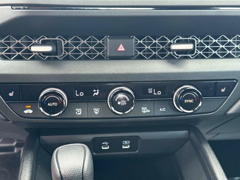 Certified 2023 Honda Accord EX image 23