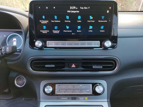 New 2023 Hyundai Kona SEL FWD image 19