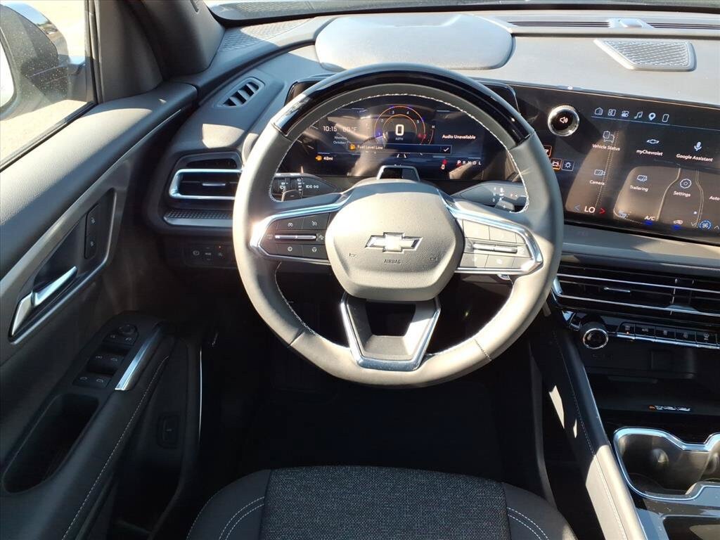 New 2027 Chevrolet Traverse LT w/ Enhanced Driving Package FWD image 25