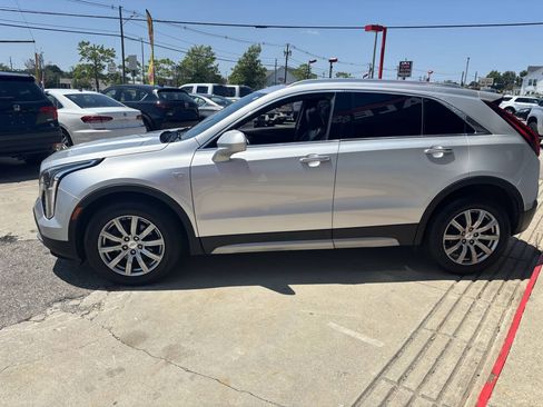 Used 2019 Cadillac XT4 Premium Luxury AWD/4WD image 6