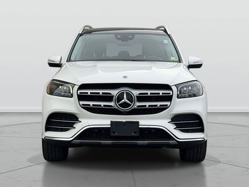 Used 2023 Mercedes-Benz GLS 450 4MATIC image 2