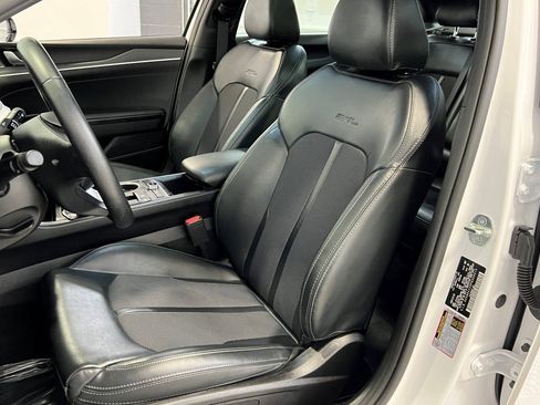 Used 2023 Kia K5 GT-Line image 23