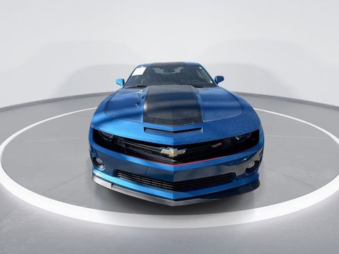 Used 2013 Chevrolet Camaro SS w/ Hot Wheels Special Edition image 3