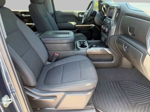 Used 2022 Chevrolet Silverado 1500 RST w/ Z71 Off-Road Package image 10