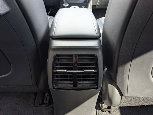 Certified 2023 Kia Niro Wind w/ Wind Preserve Package FWD image 25