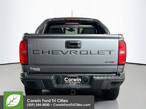 Used 2021 Chevrolet Colorado ZR2 w/ ZR2 Dusk Special Edition image 13