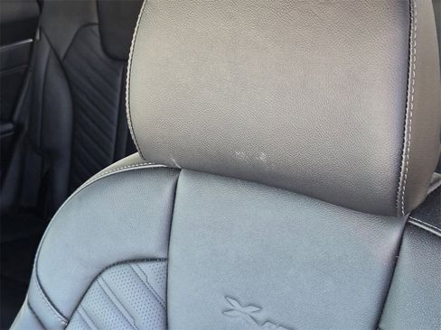 Used 2025 Kia Sorento SX Prestige image 14