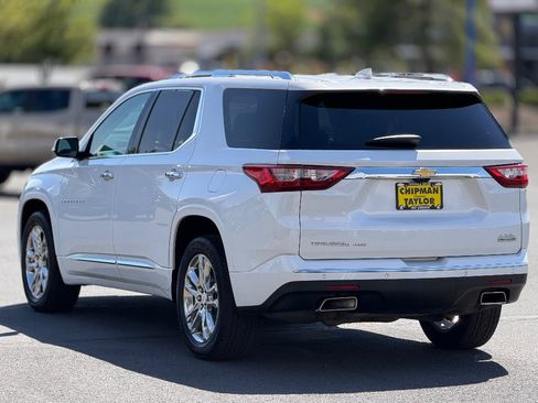 Used 2020 Chevrolet Traverse High Country w/ LPO, Floor Liner Package AWD/4WD image 22