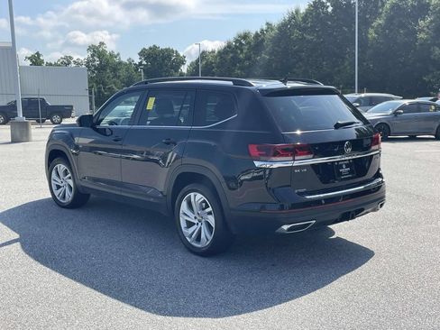 Used 2022 Volkswagen Atlas SE w/ Panoramic Sunroof Package AWD/4WD image 4