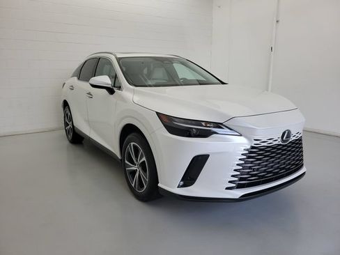 Used 2024 Lexus RX 350 Premium w/ Accessory Package (Z1) FWD image 4