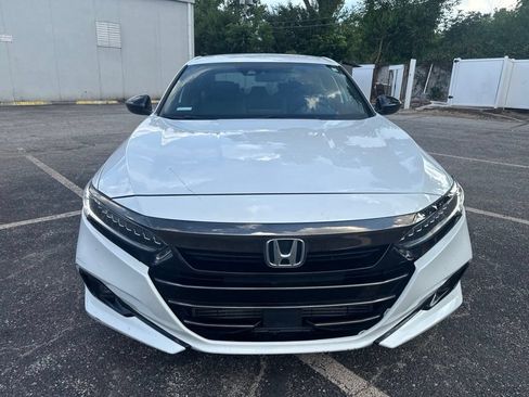Used 2021 Honda Accord Sport image 3