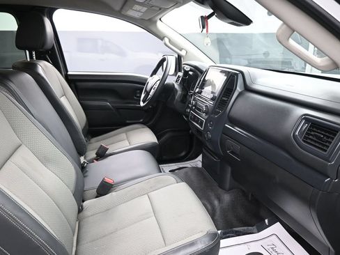 Used 2021 Nissan Titan S w/ S Utility Package RWD image 28
